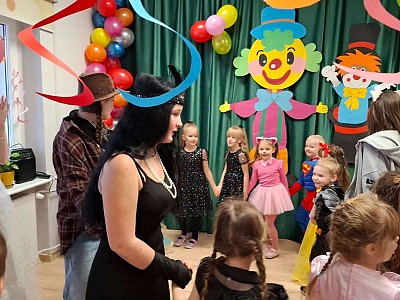 Grafika Gr.III i IV Bal Karnawałowy